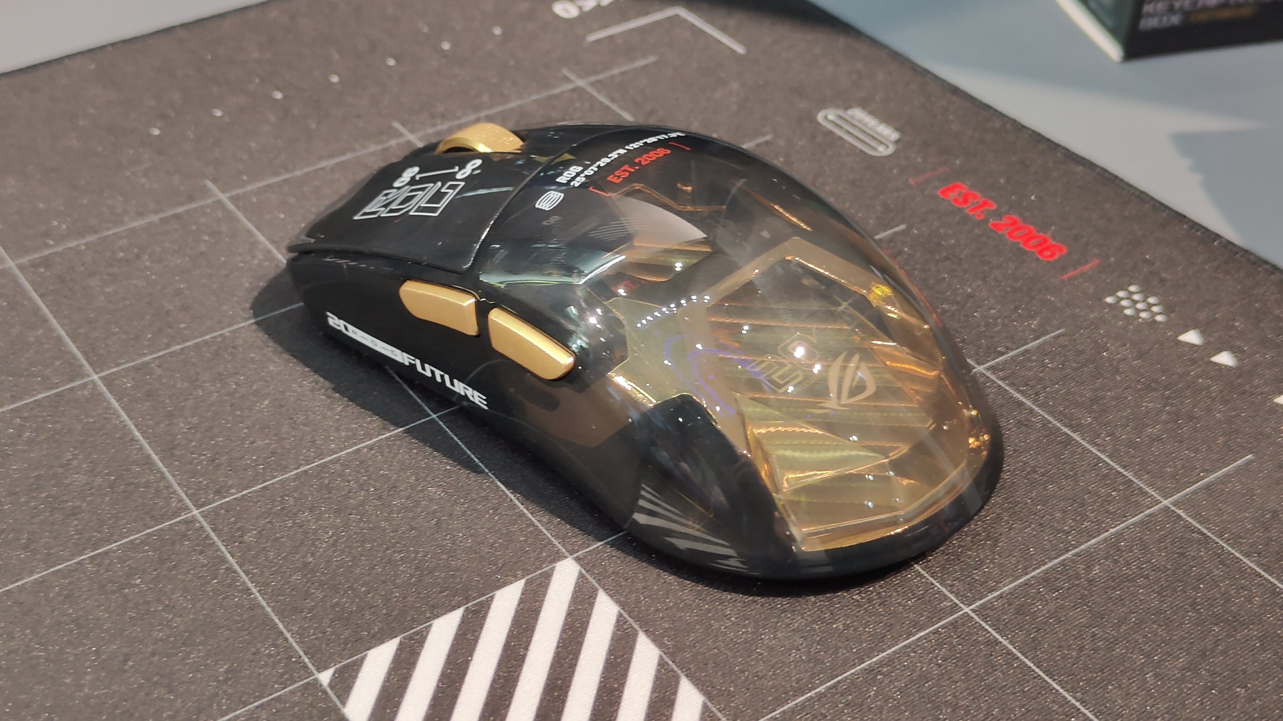 Asus ROG Azoth Extreme Edition 20 Goes Full Gold at Computex 2026