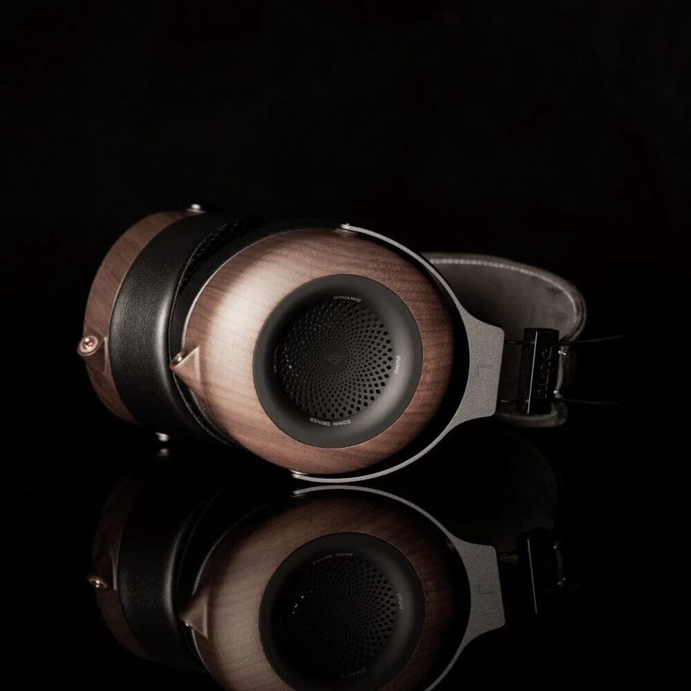 DUNU Mortise: A $430 Open-Back with Black Walnut Cups and Carbon Fiber Drivers